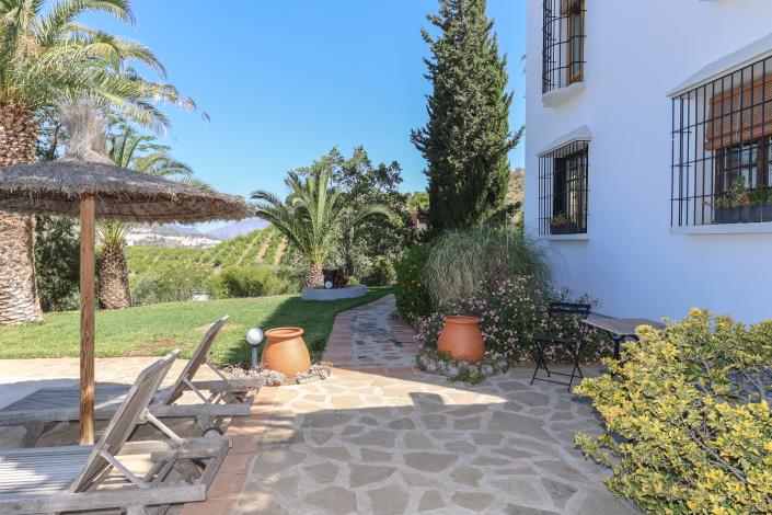 Image No.34-7 Bed Hotel for sale