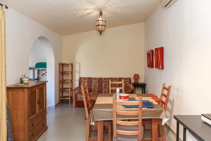 Image No.46-7 Bed Hotel for sale