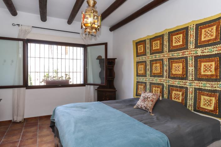 Image No.45-6 Bed Villa / Detached for sale