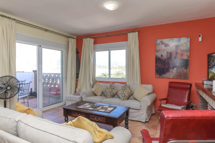 Image No.11-2 Bed Villa / Detached for sale