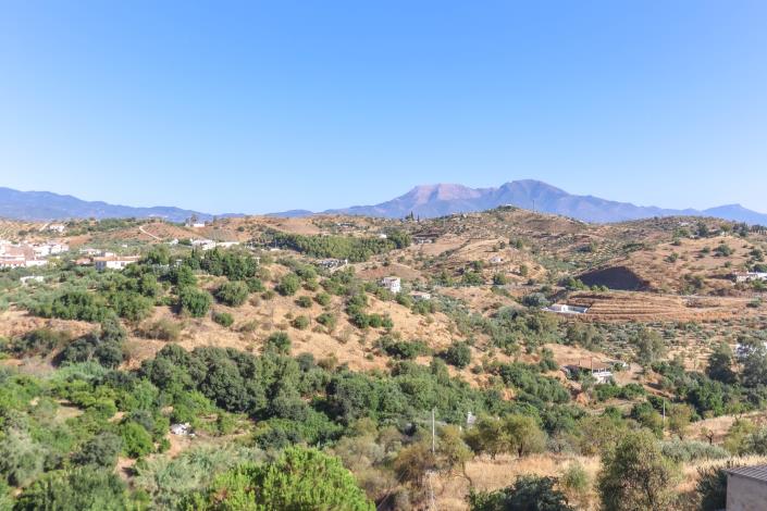 Image No.34-2 Bed Villa / Detached for sale