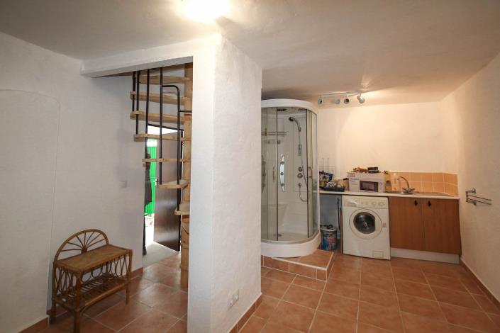 Image No.13-3 Bed Townhouse for sale