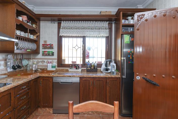 Image No.13-3 Bed Villa / Detached for sale