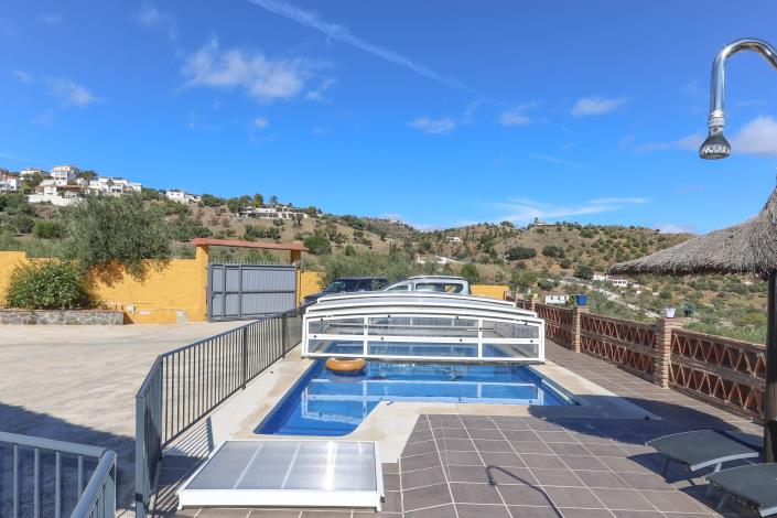 Image No.27-3 Bed Villa / Detached for sale