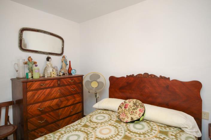 Image No.21-4 Bed Townhouse for sale