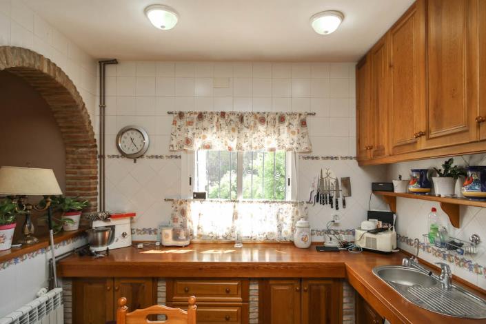 Image No.13-4 Bed Villa / Detached for sale