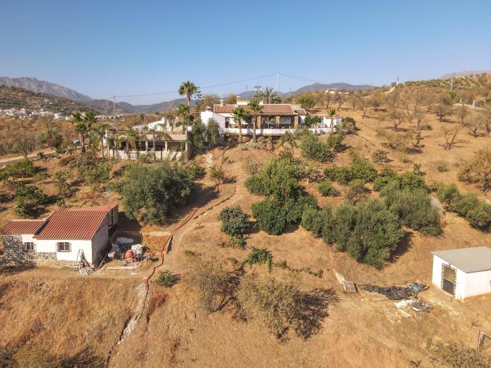 Image No.36-3 Bed Villa / Detached for sale