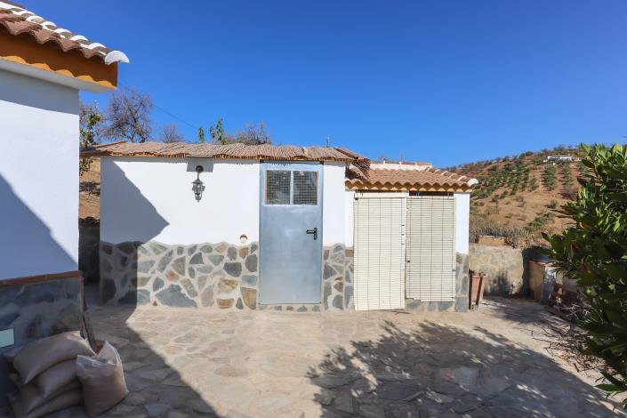 Image No.40-3 Bed Villa / Detached for sale