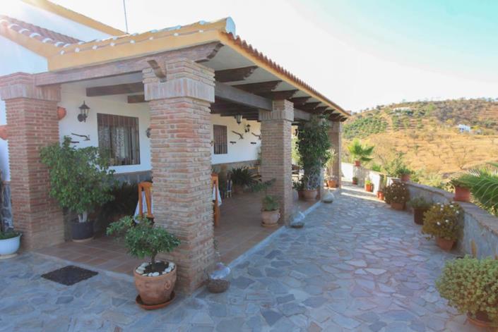 Image No.12-3 Bed Villa / Detached for sale