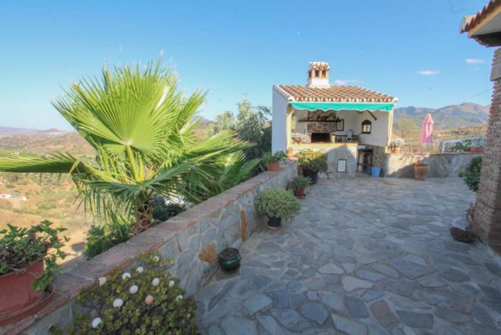 Image No.17-3 Bed Villa / Detached for sale