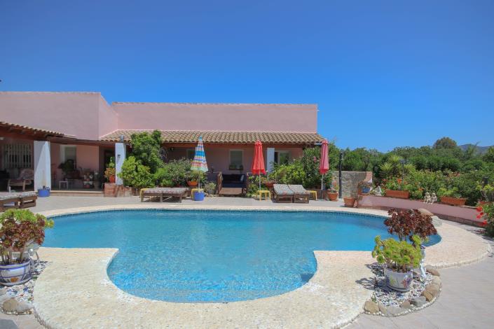 Image No.30-5 Bed Villa / Detached for sale