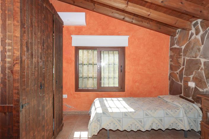 Image No.25-4 Bed Villa / Detached for sale