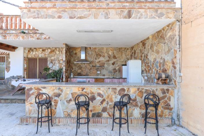 Image No.39-4 Bed Villa / Detached for sale