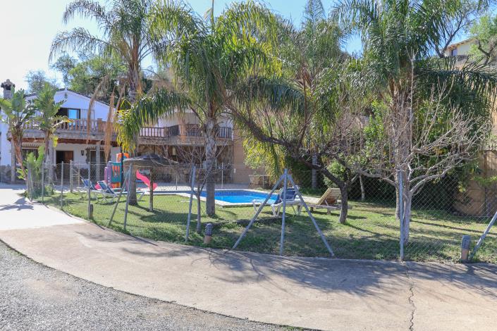 Image No.46-4 Bed Villa / Detached for sale