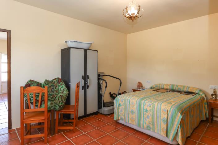 Image No.19-2 Bed Villa / Detached for sale