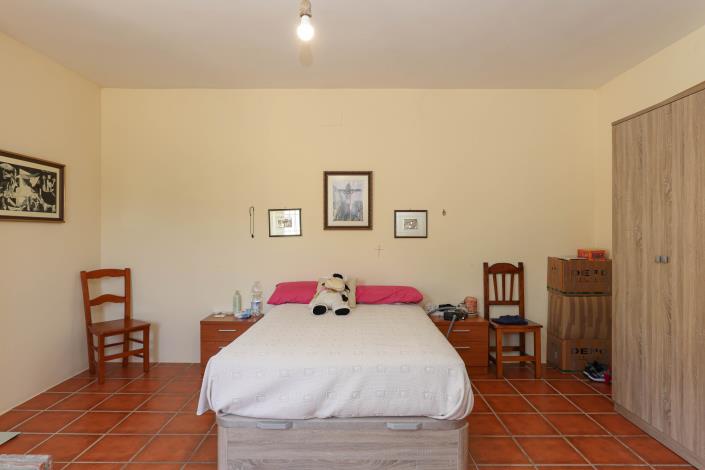 Image No.23-2 Bed Villa / Detached for sale