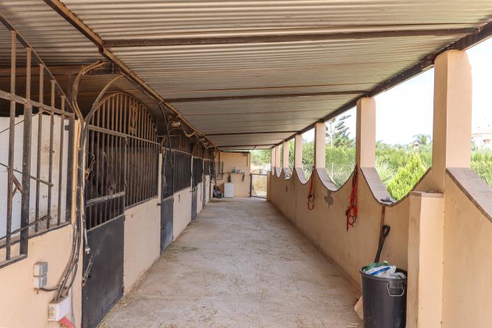 Image No.48-5 Bed Villa / Detached for sale