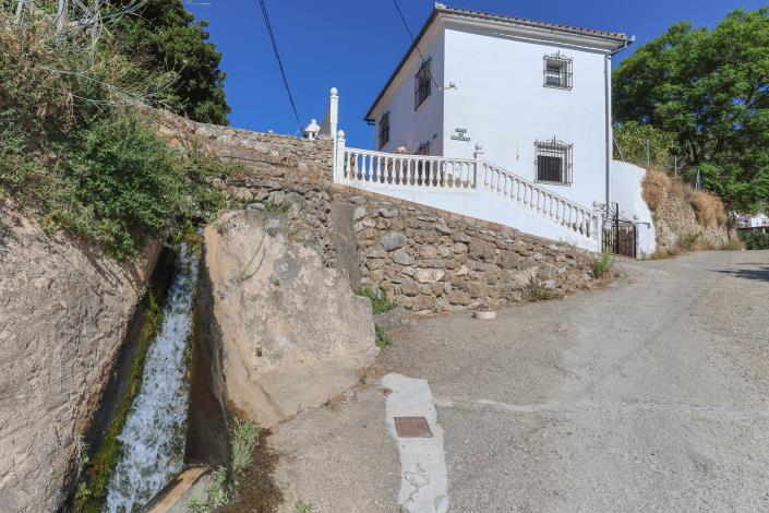 Image No.36-3 Bed Villa / Detached for sale