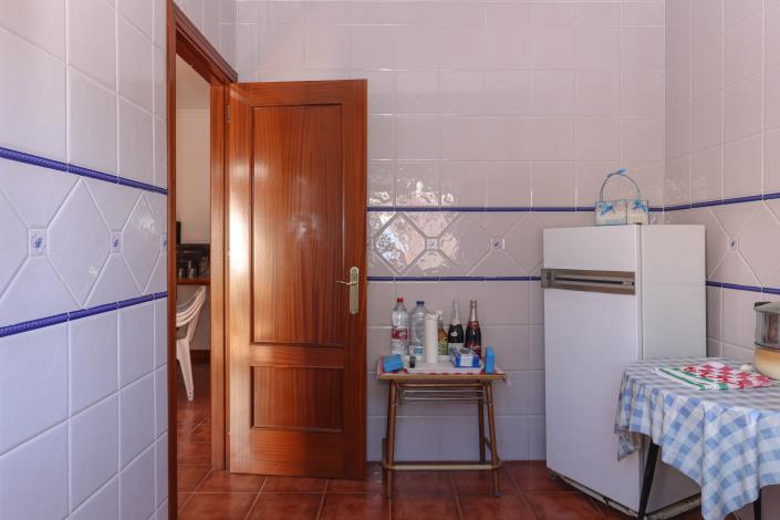 Image No.13-3 Bed Villa / Detached for sale