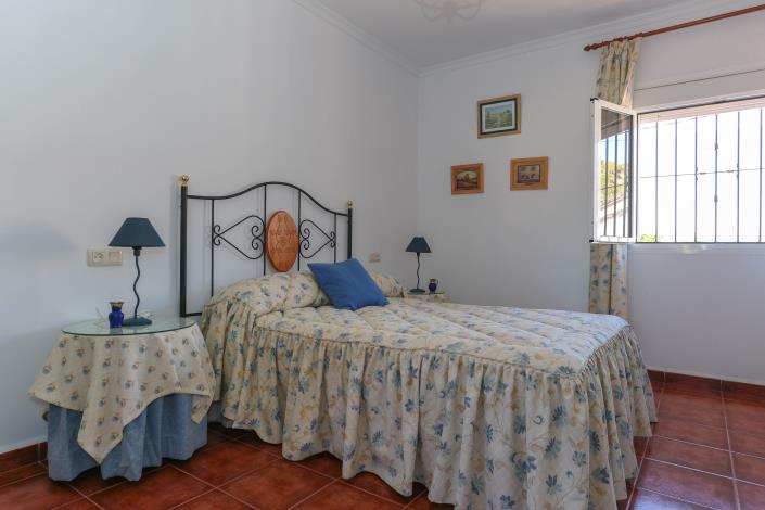 Image No.19-3 Bed Villa / Detached for sale