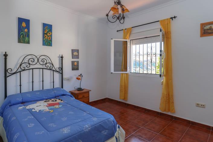 Image No.22-3 Bed Villa / Detached for sale
