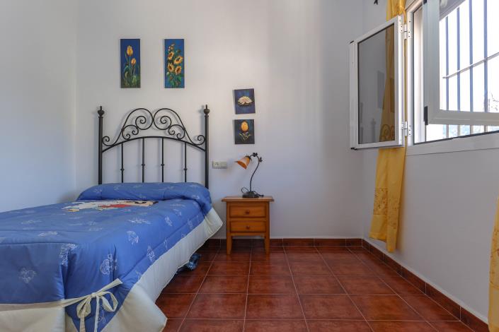 Image No.23-3 Bed Villa / Detached for sale