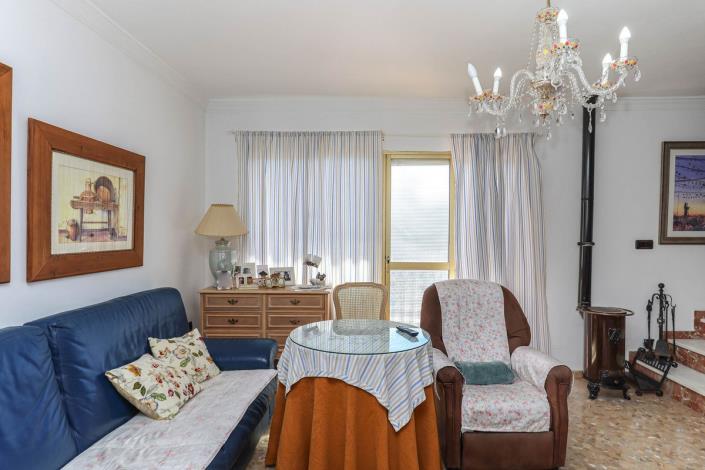 Image No.6-4 Bed Townhouse for sale