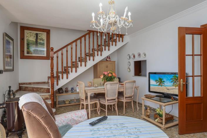 Image No.8-4 Bed Townhouse for sale