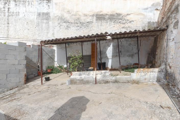 Image No.3-Villa / Détaché de 4 chambres à vendre à Alozaina