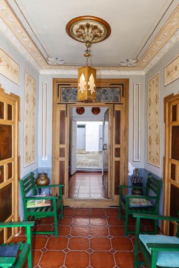 Image No.8-5 Bed Townhouse for sale