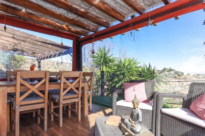 Image No.17-3 Bed Villa / Detached for sale