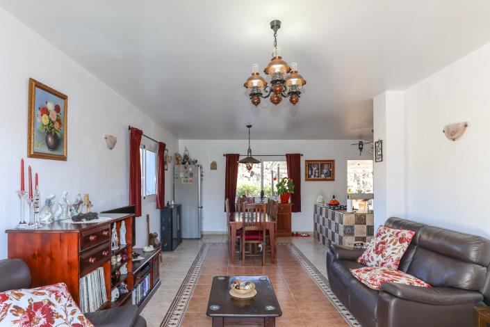 Image No.14-3 Bed Villa / Detached for sale