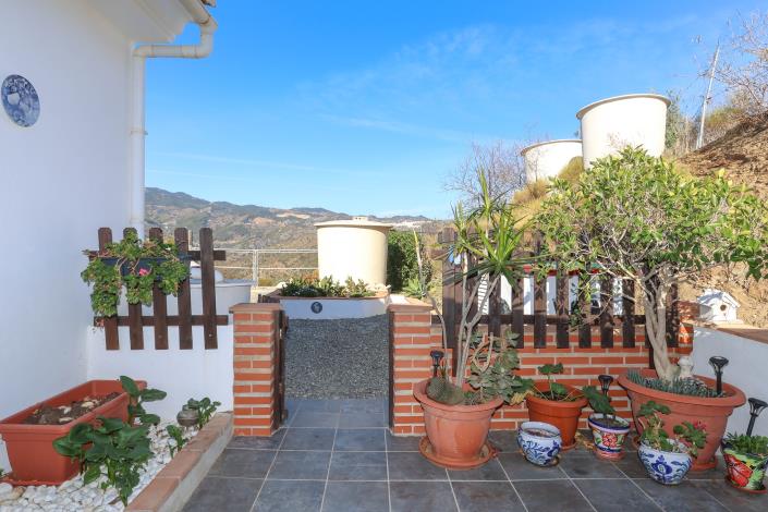 Image No.39-3 Bed Villa / Detached for sale