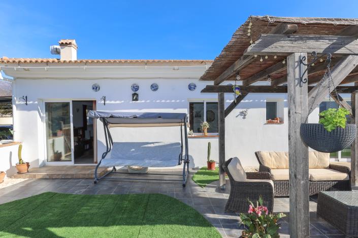 Image No.43-3 Bed Villa / Detached for sale