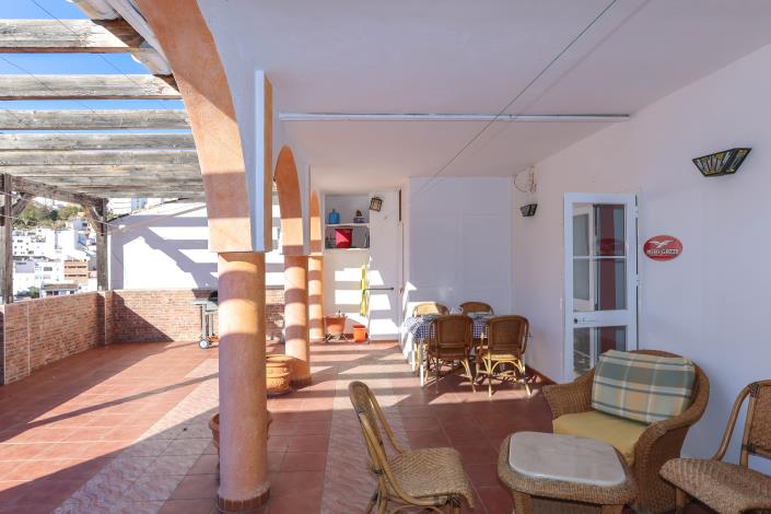 Image No.47-6 Bed Townhouse for sale