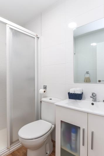 Image No.19-5 Bed Villa / Detached for sale