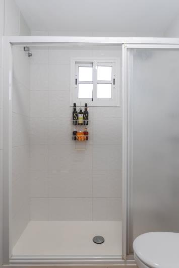 Image No.20-5 Bed Villa / Detached for sale