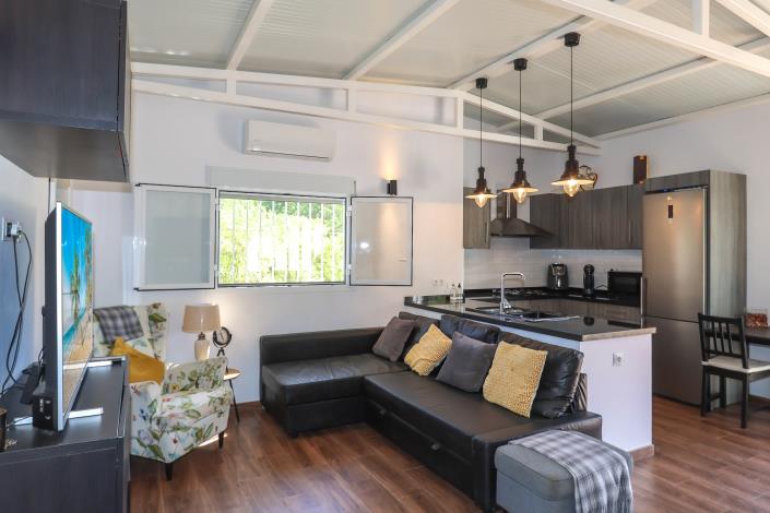 Image No.29-5 Bed Villa / Detached for sale