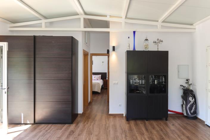 Image No.33-5 Bed Villa / Detached for sale