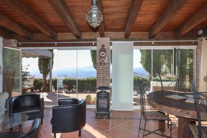 Image No.30-4 Bed Villa / Detached for sale