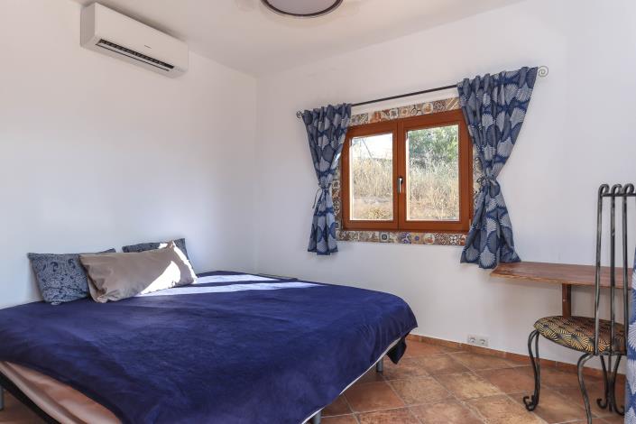 Image No.35-4 Bed Villa / Detached for sale