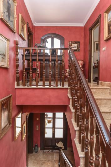 Image No.20-5 Bed Villa / Detached for sale