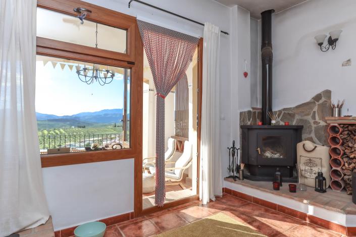 Image No.16-3 Bed Townhouse for sale