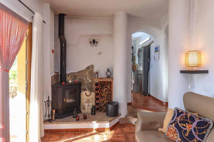 Image No.17-3 Bed Townhouse for sale