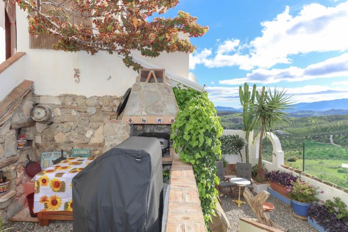 Image No.51-3 Bed Townhouse for sale