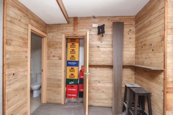 Image No.29-2 Bed Townhouse for sale