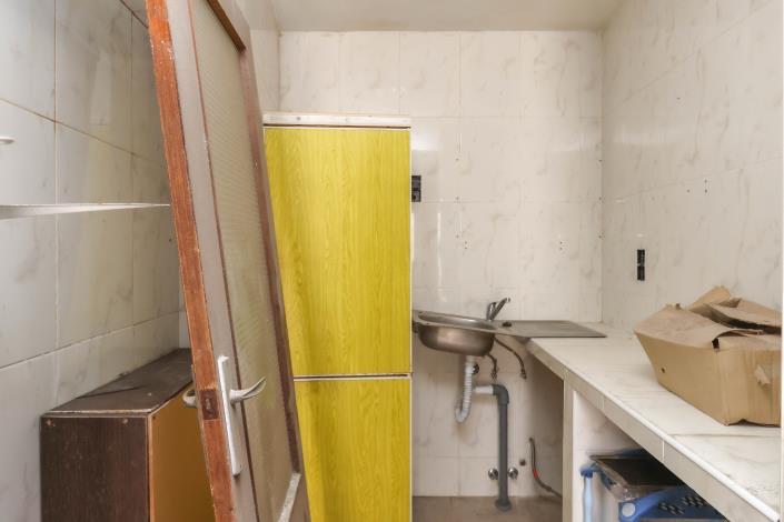 Image No.30-2 Bed Townhouse for sale