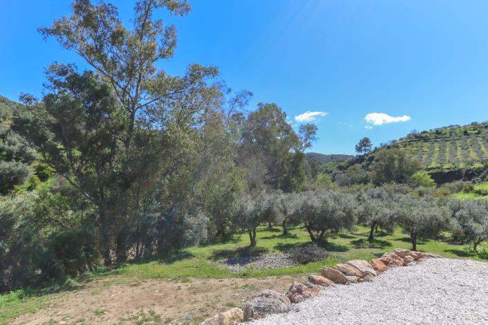 Image No.35-3 Bed Villa / Detached for sale