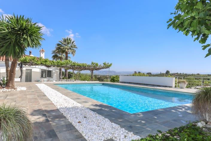 Image No.8-3 Bed Villa / Detached for sale