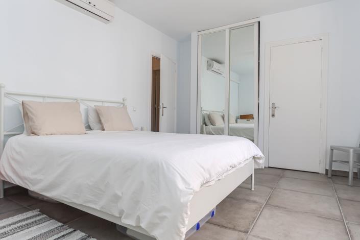 Image No.21-3 Bed Villa / Detached for sale